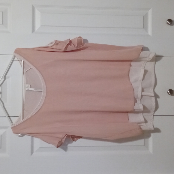 Open shoulder top - Picture 1 of 7